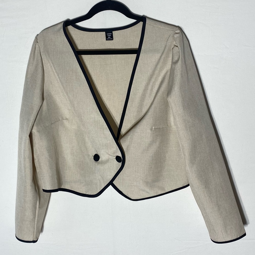 5/$25 SHEIN Curve Beige Cropped Blazer Style Top with Black Trim 0XL
